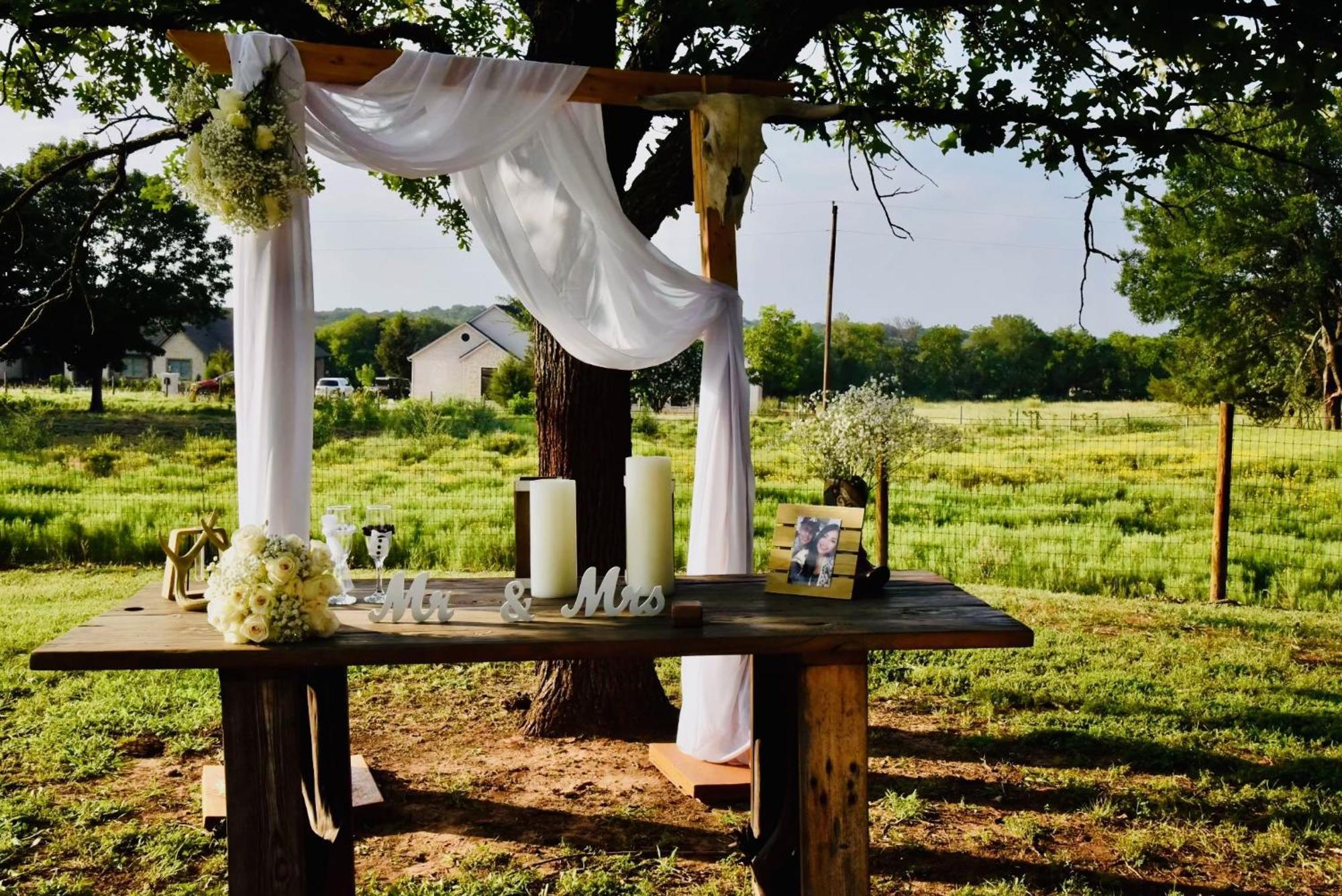 Beautiful Farmhouse W/ Pool On 6 Acres Ranch Aubrey Exterior foto